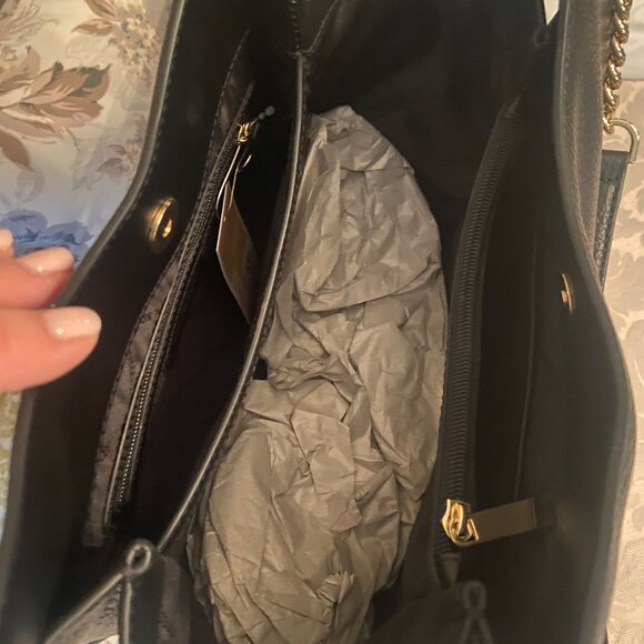 NWT MICHAEL MICHAEL KORS NEWBURY MD GOLD CHAIN LEATHER SHOULDER TOTE - Picture 11 of 11